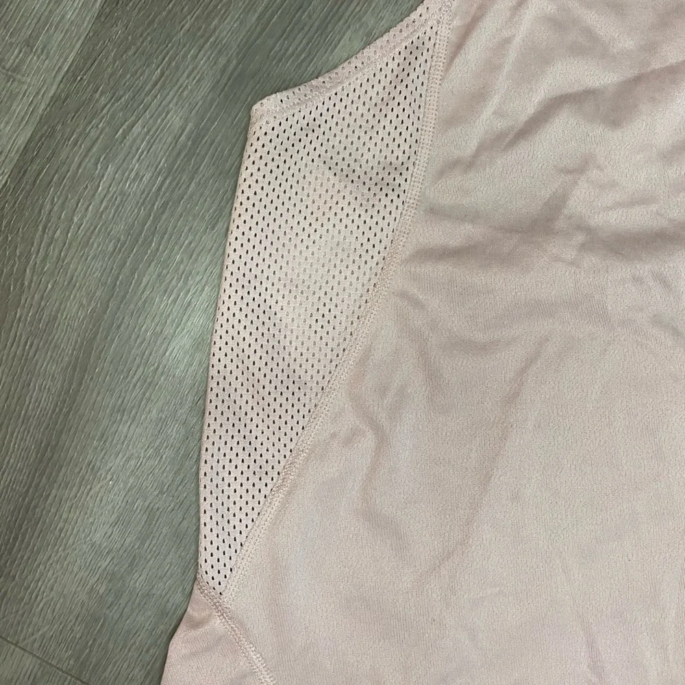 Nike Cross-Back Athletic Tank Top